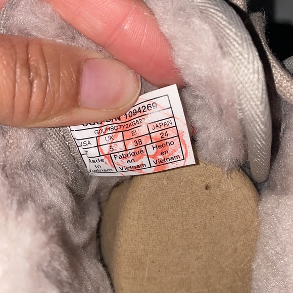 Women’s UGG Shade Neumel II #7 - Picture 5 of 7